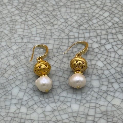 Freshwater pearl and gold ball earrings