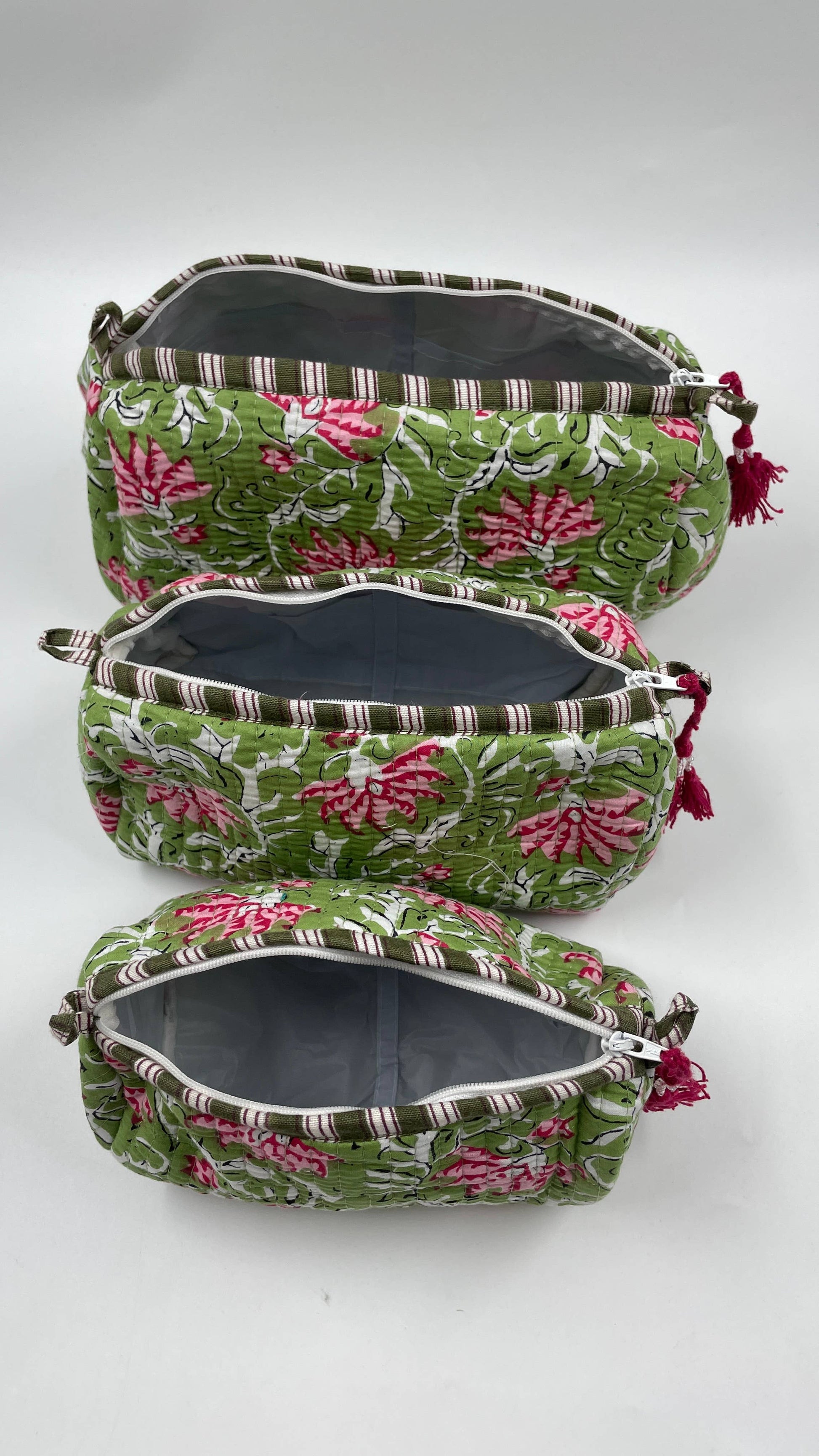 Green & Pink quilted wash bag  - Set of 3 small, medium & large