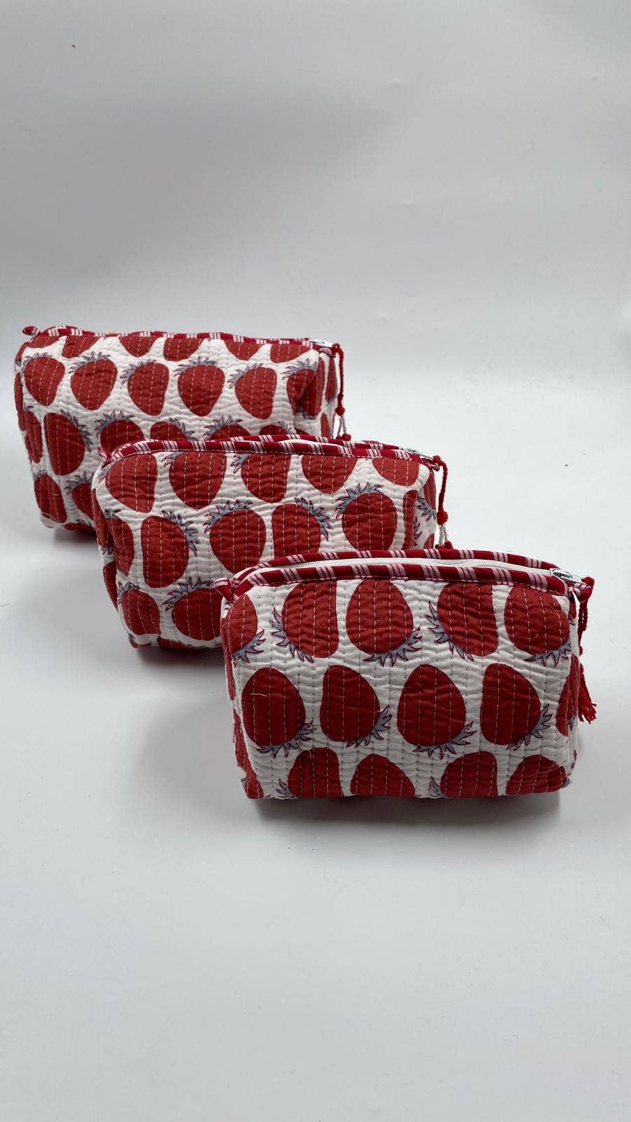 Cotton quilted Strawberry design wash bag set of 3 small medium & large