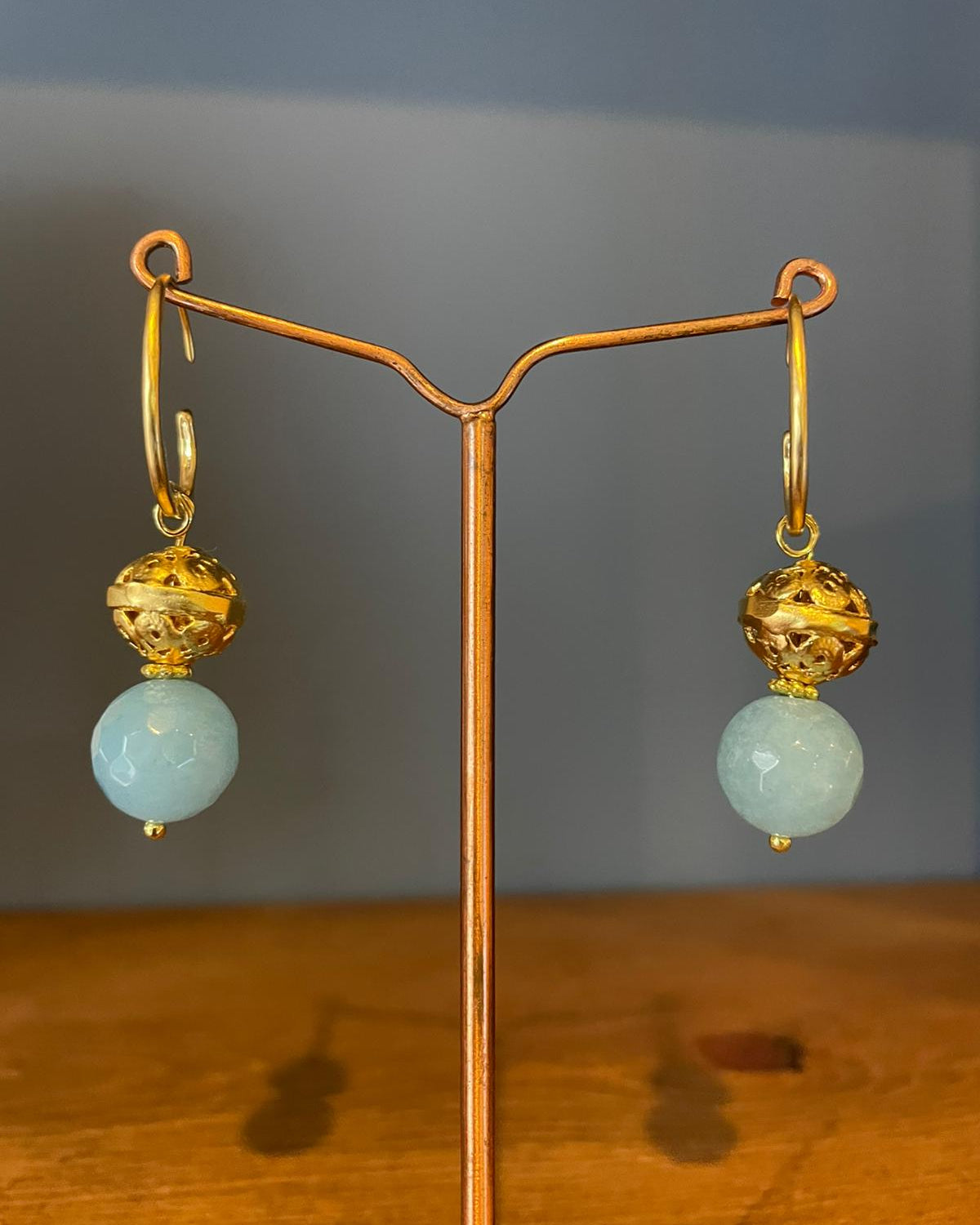 Aqu agate and gold drop earrings