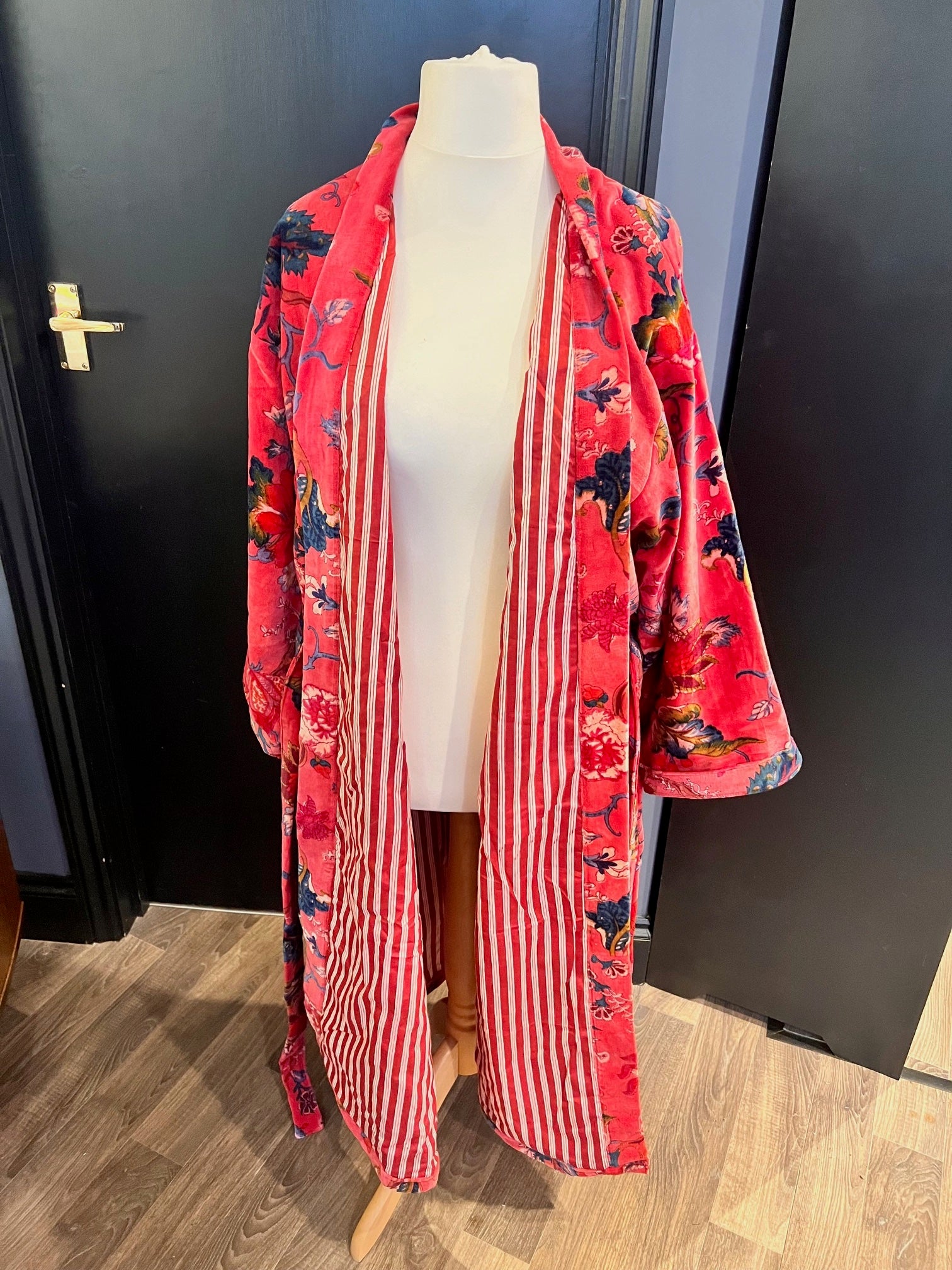 Rose Pink Botanical Velvet Robe