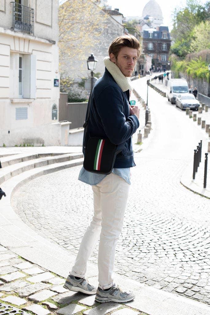 Men's shoulder bag in black fabric and upcycled leather