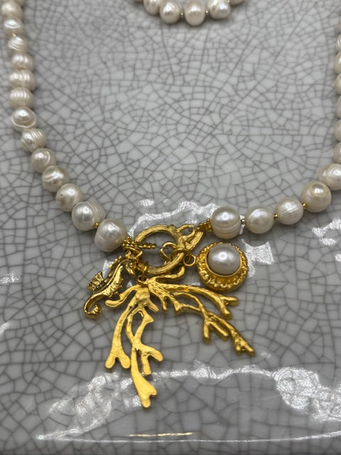 Freshwater pearl with pearl, seahorse and seaweed charms