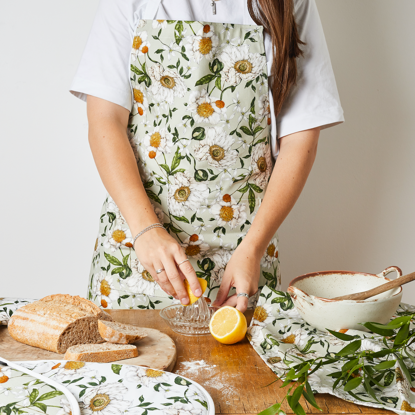 Spring Blossom - Apron - Green