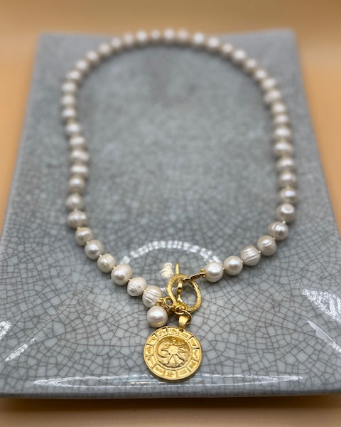 Freshwater Pearl & Gold Disc Necklace