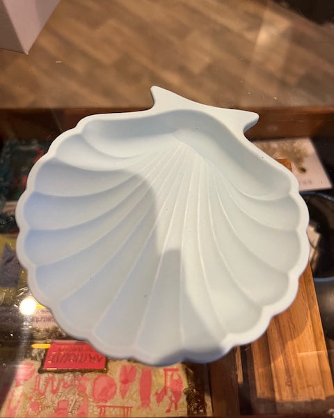 Blue Jesmonite Shell - Trinket dish