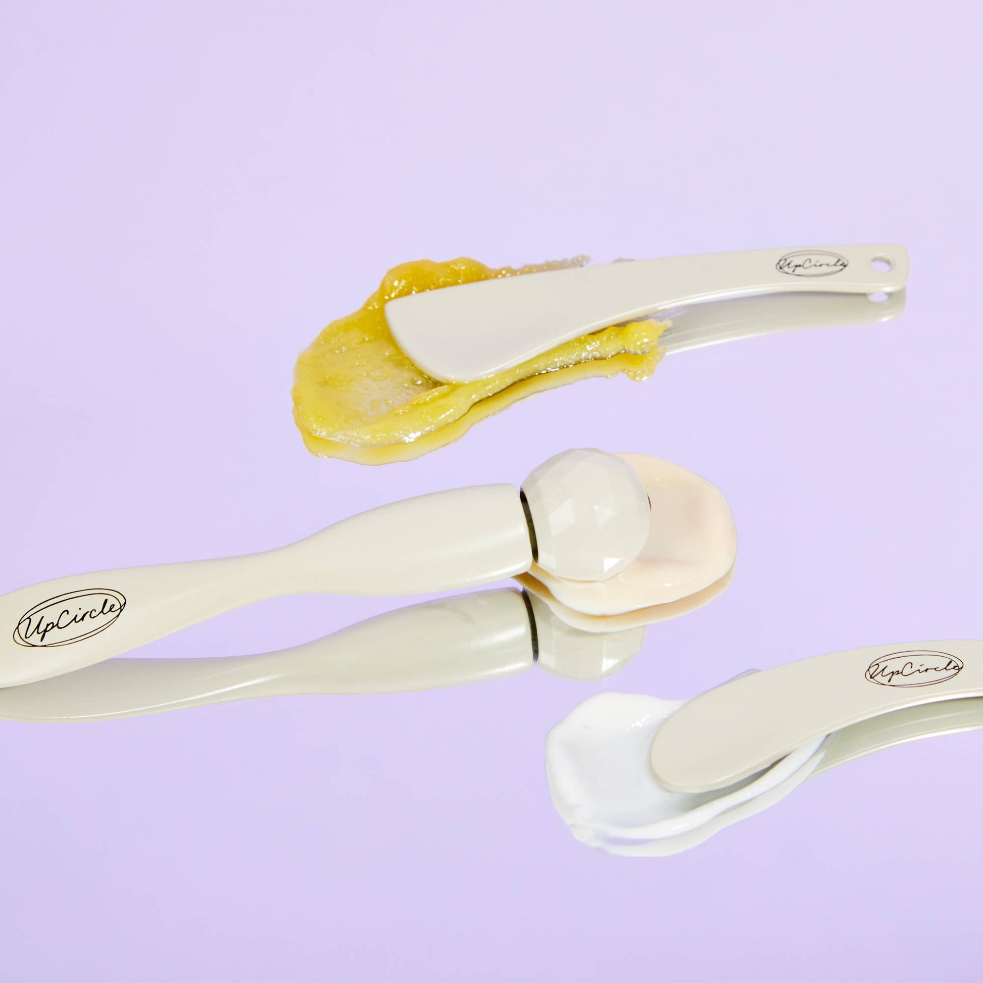 Eco Eye Roller for dark circles + puffy eyes  - Plastic free