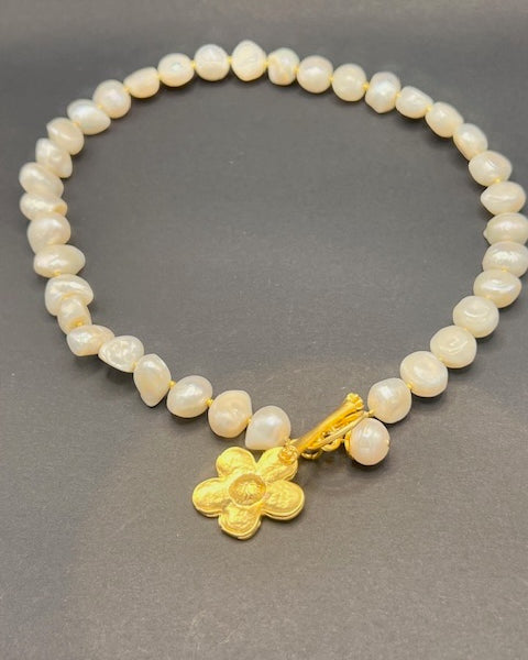 Pearl Necklace With Gold Flower