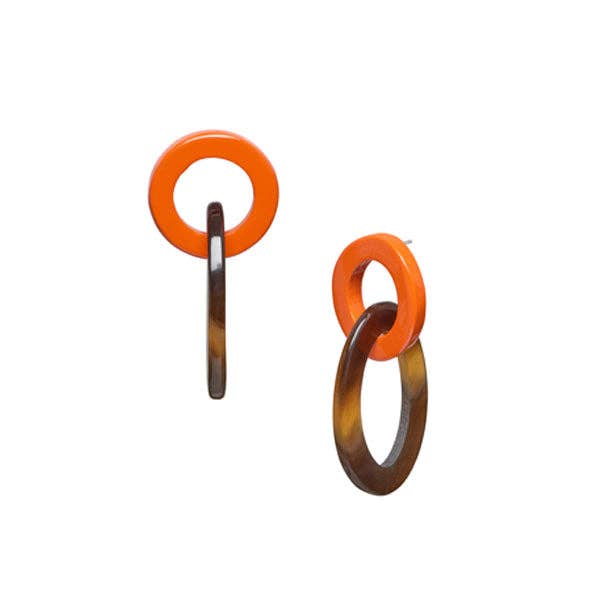 Small oval buffalo horn link earring –  Orange
