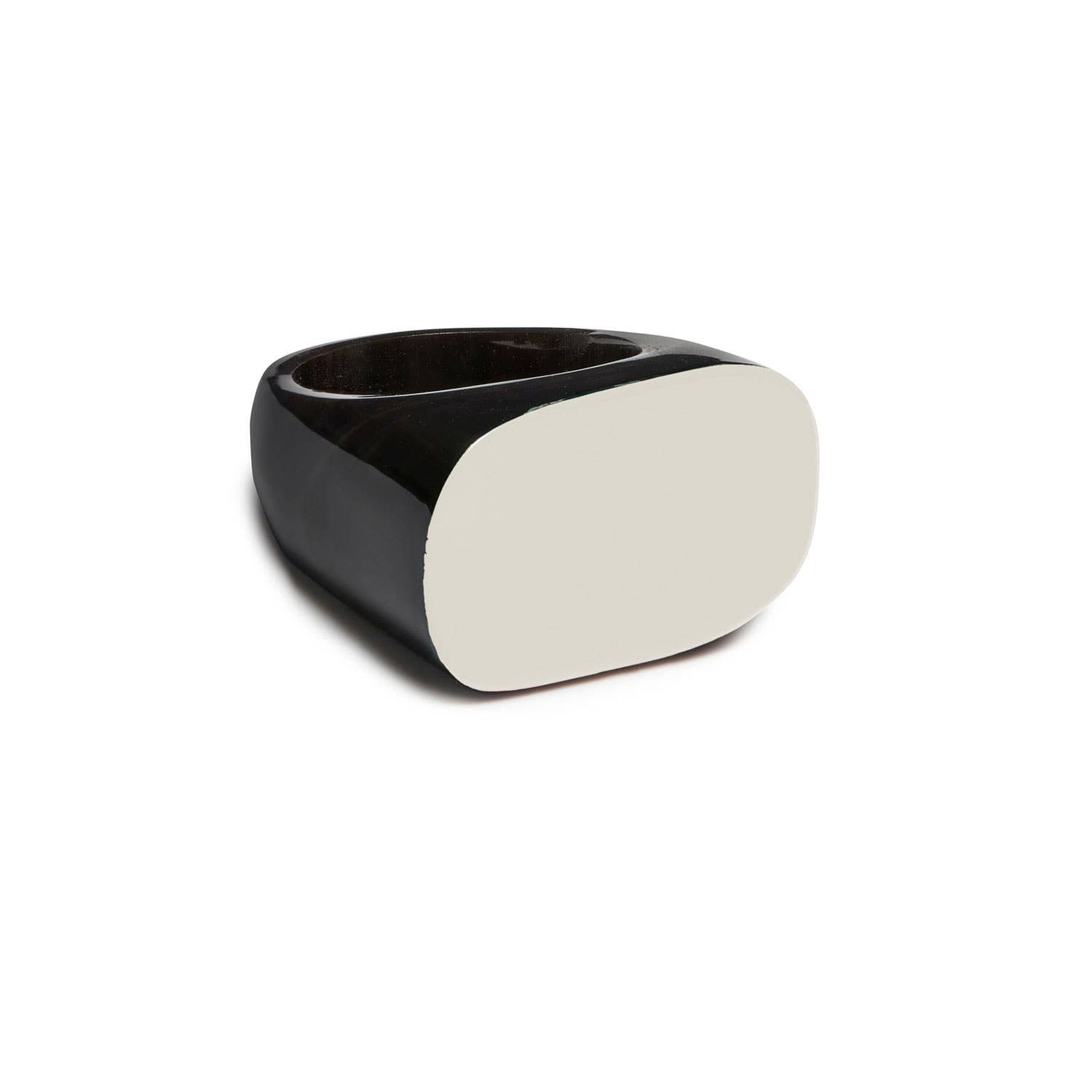 Oval cream & black lacquered ring: Large