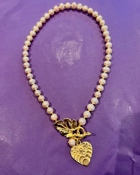 Pink Pearl Necklace - Gold Heart & Leaf