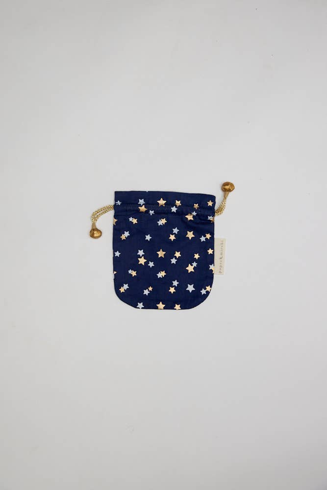 Medium Fabric Gift Bags Drawstring- : Medium - H23cm x W19cm, Scarlet Woodland