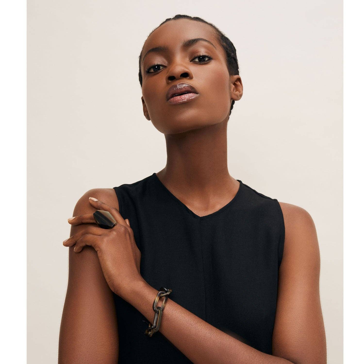 White abstract horn ring: Large