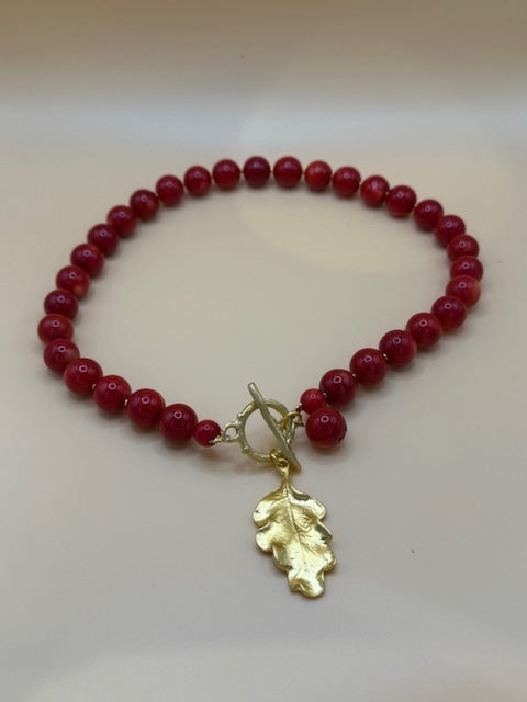 Red Sponge Coral Necklace With Gold Oak Leaf