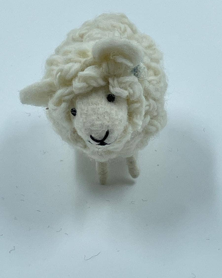 Handmade Felt Knot Sheep Decoration/Ornaments