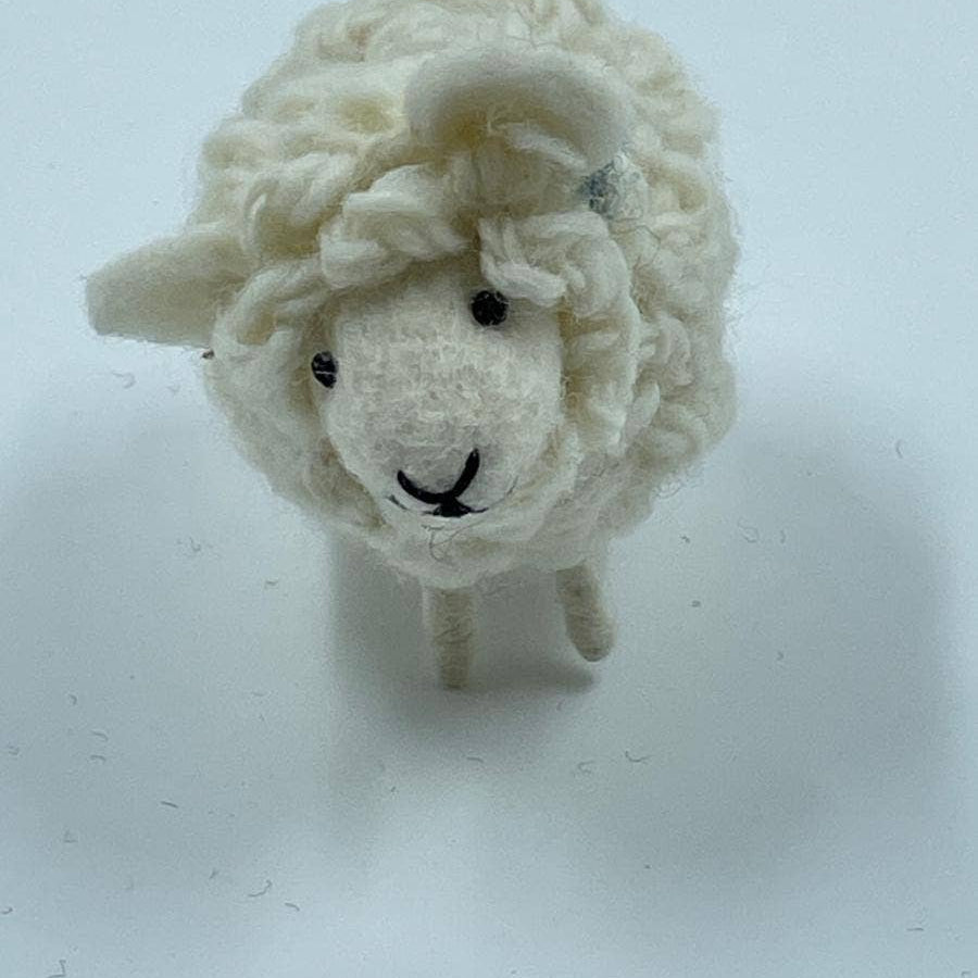 Handmade Felt Knot Sheep Decoration/Ornaments