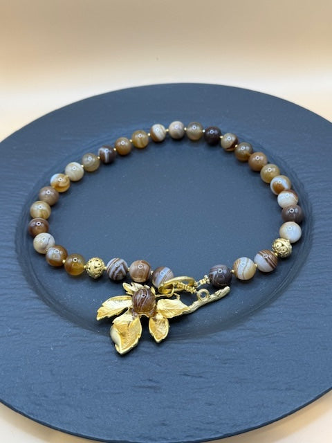 Brown Agate Necklace with gold vine leaf