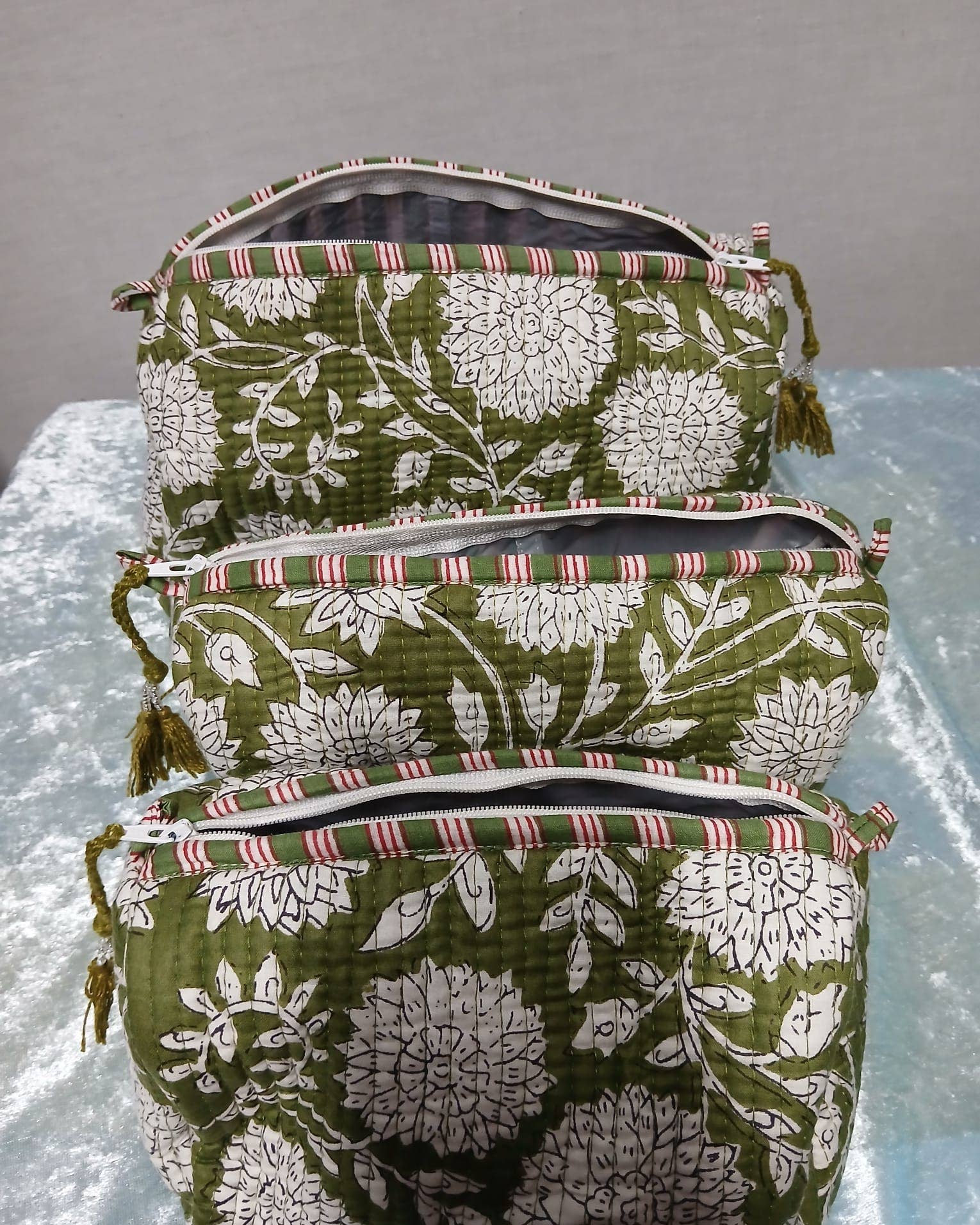 100%  3 in 1 Quilted Washable Bag