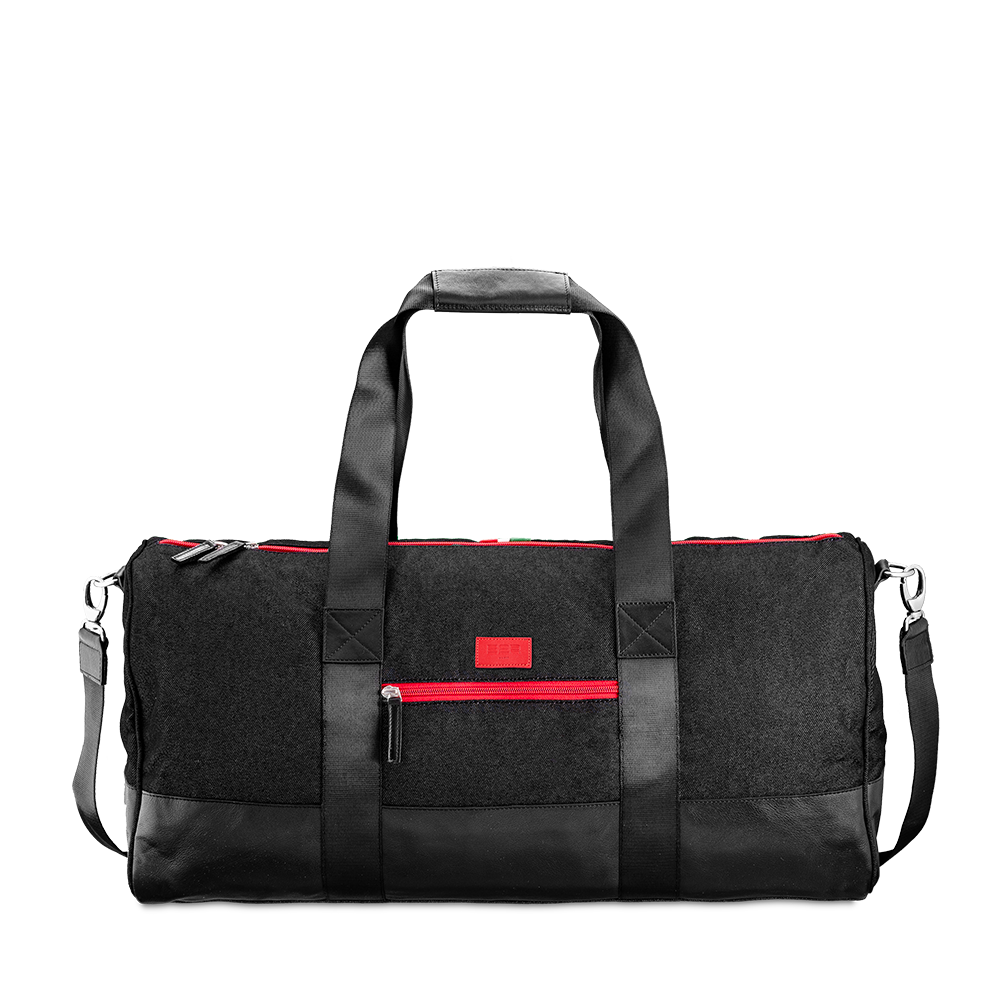 No 7  Sustainable Black Travel Bag