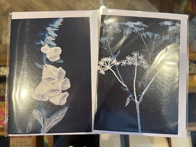 Quilting Threads - Nicola Whaman Cards