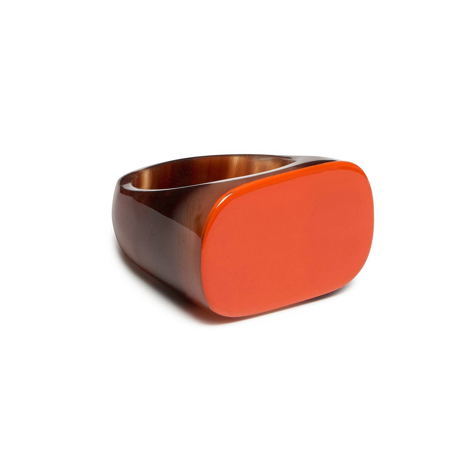 Oval orange horn ring: Medium
