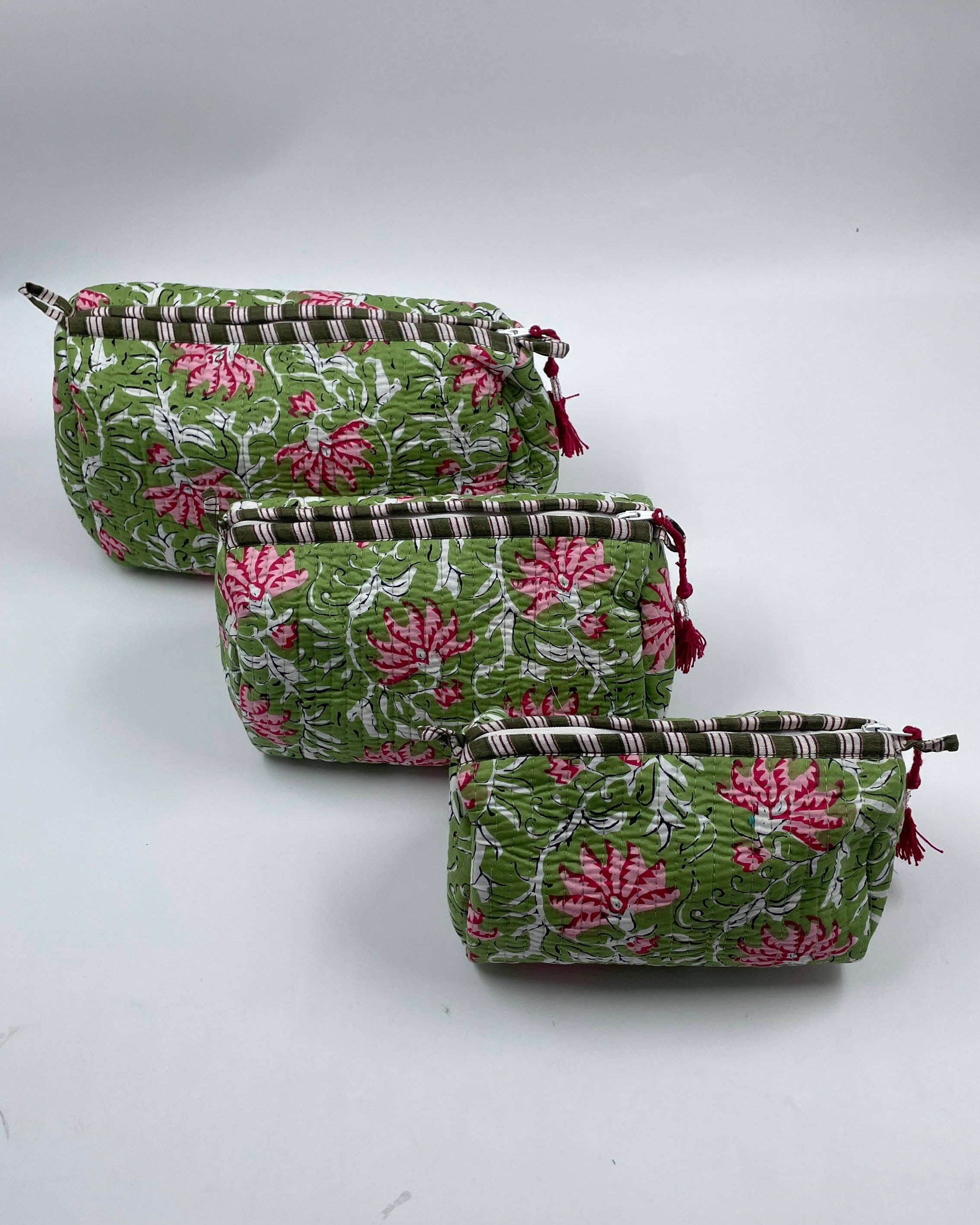 Green & Pink quilted wash bag  - Set of 3 small, medium & large