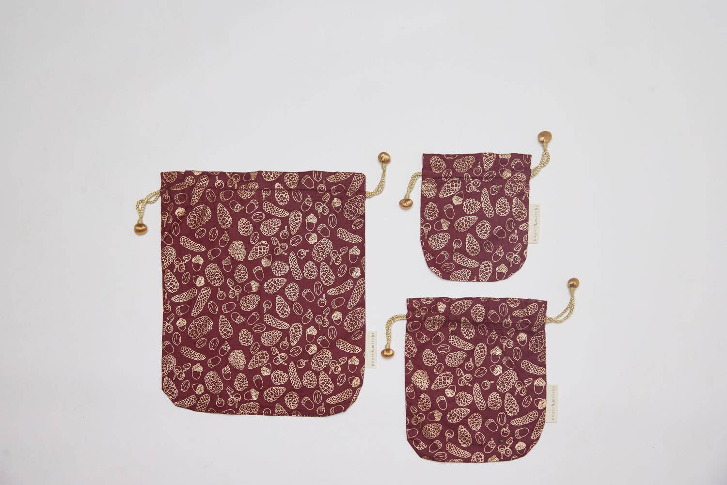 Medium Fabric Gift Bags Drawstring- : Medium - H23cm x W19cm, Scarlet Woodland