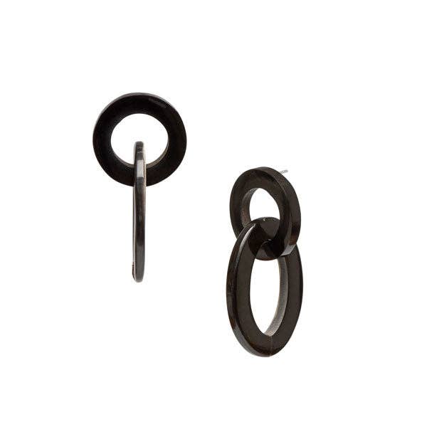 Small oval buffalo horn link earring –  Black-Natural