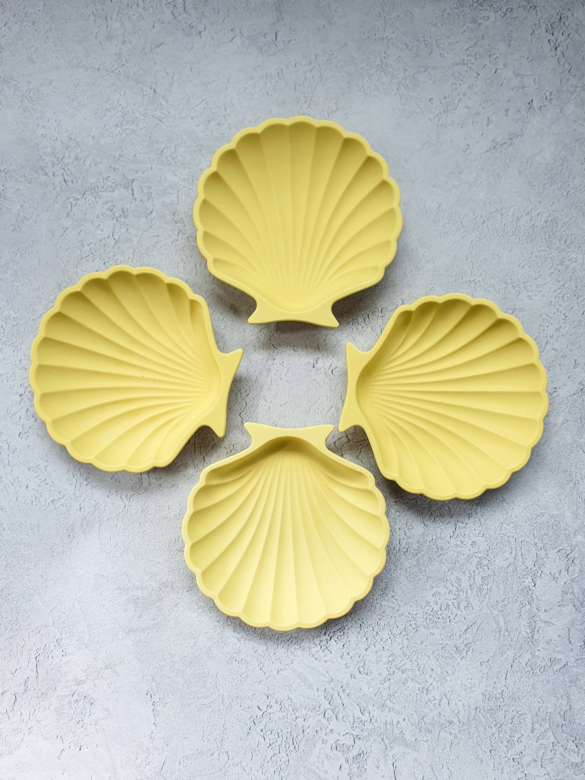Shell Trinket Dish - Home Decor - Jewellery Dish: Off White