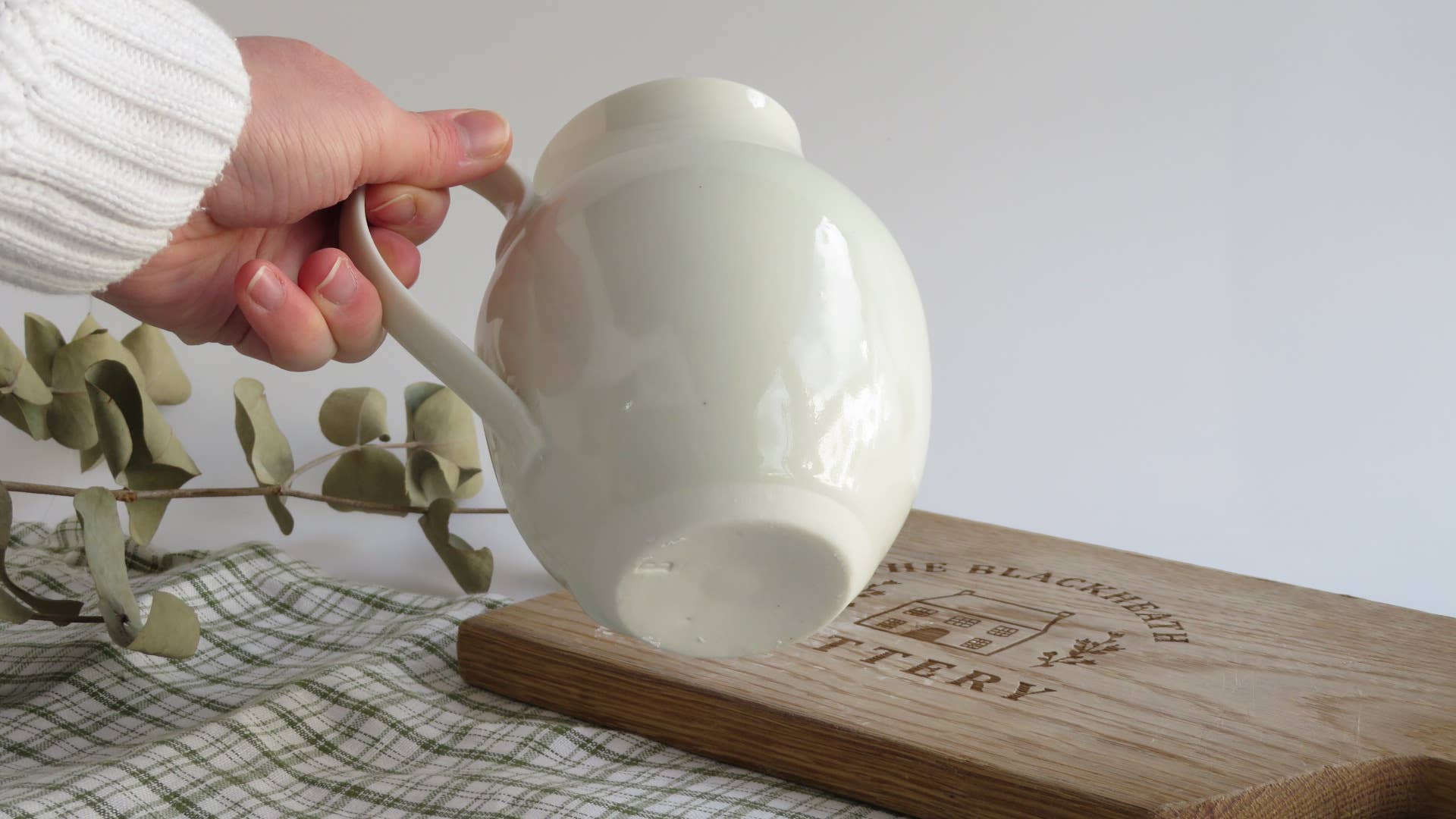 Custard Jug: Blush Pink (SECOND) Cannot be returned