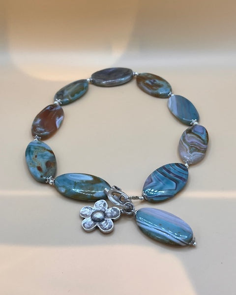 Pale Blue Oval Agate Neckalce With Silver Flower