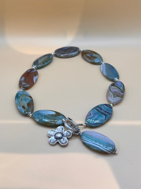 Pale Blue Oval Agate Neckalce With Silver Flower