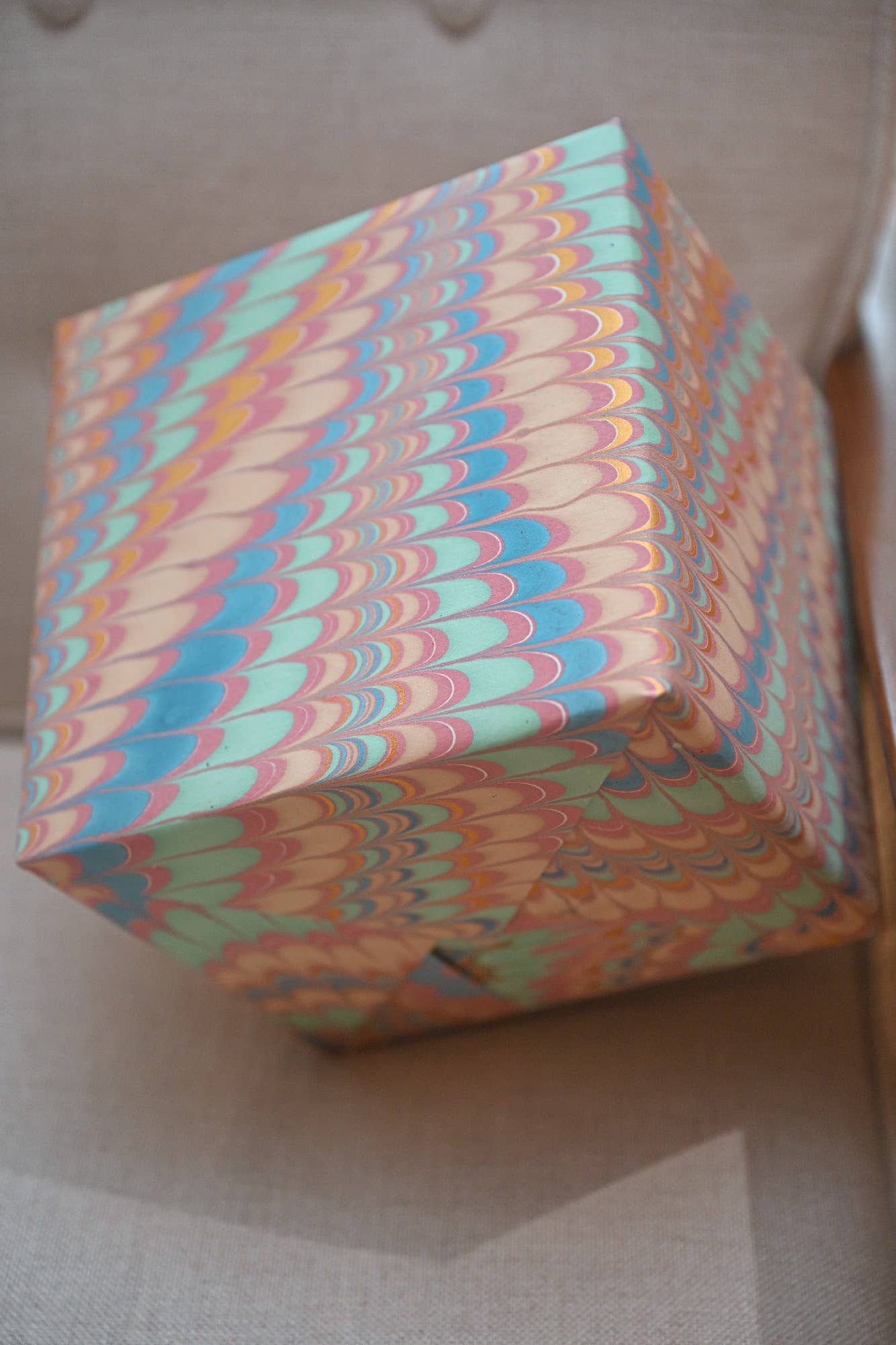 Hand Marbled Wrapping Paper Sheets - Scallops Mint Rose