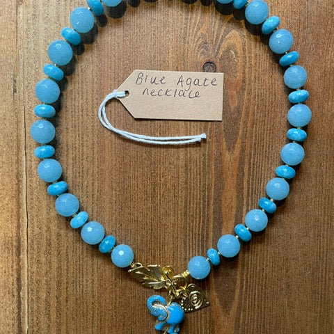 Blue agate and gold elephant necklace