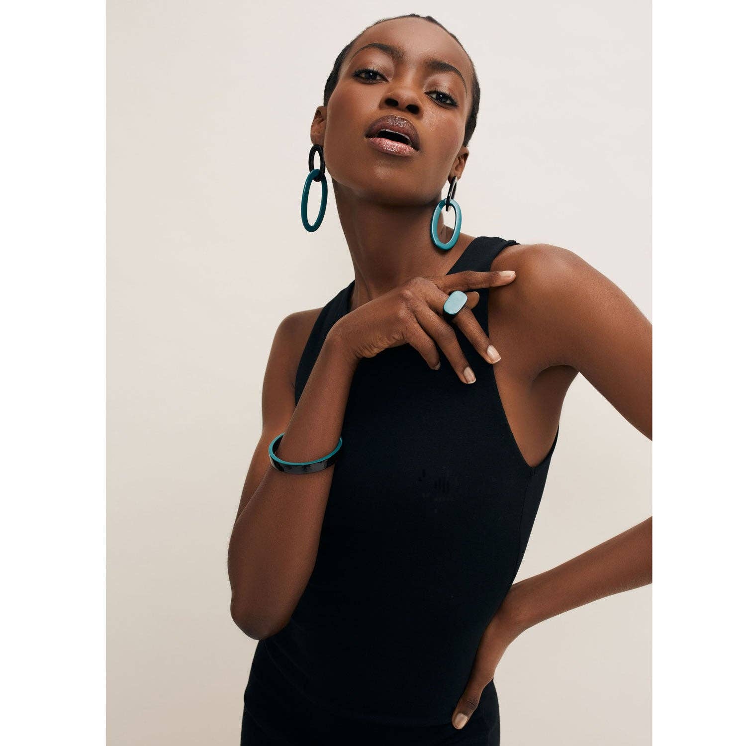 Slim teal and black Natural Bangle