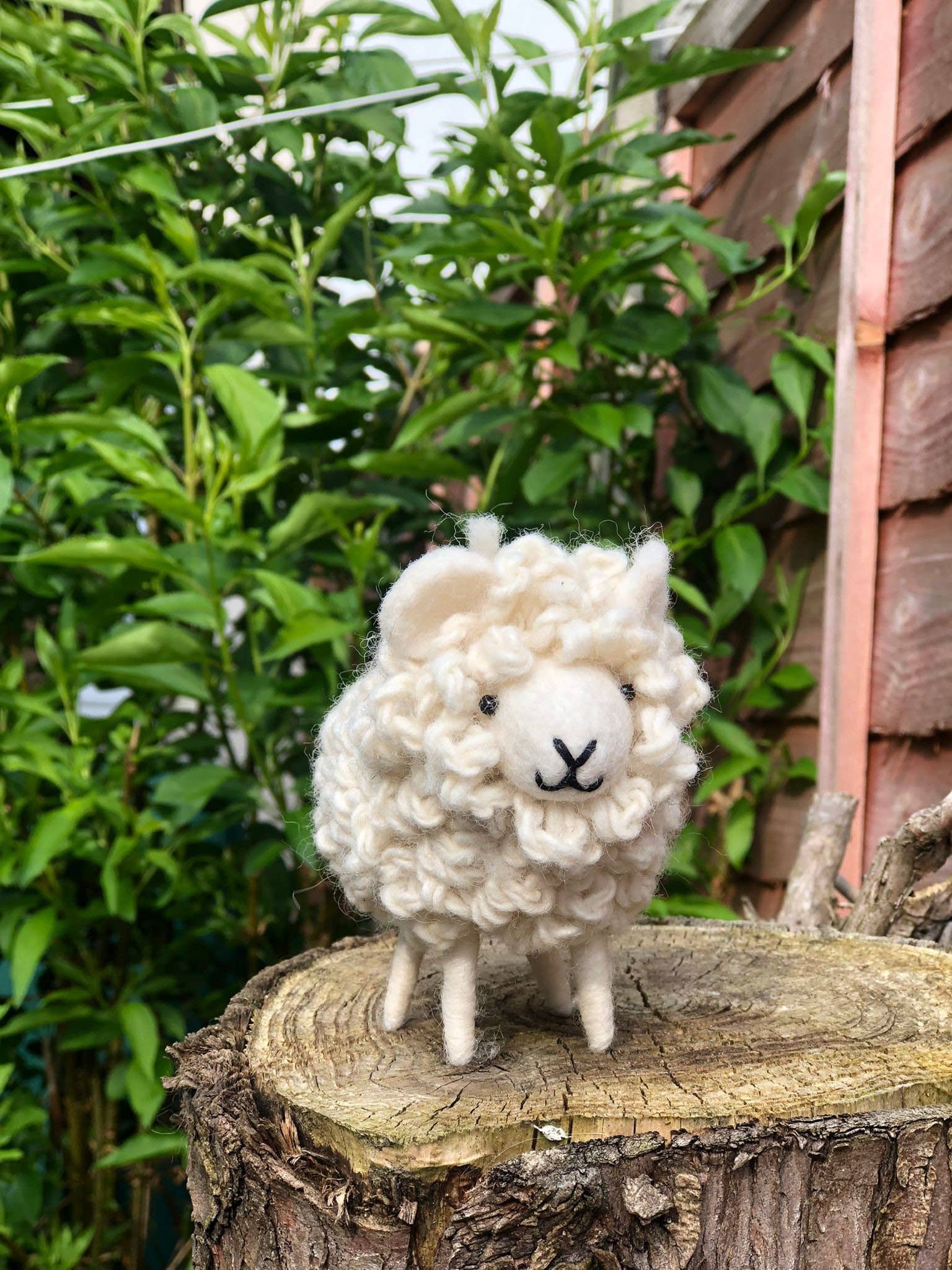 Handmade Felt Knot Sheep Decoration