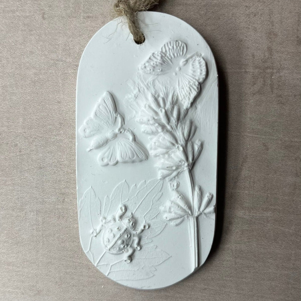 Small Ladybird and Butterflies Botanical Cast Fragrance Diffuser The Foxglove Tree