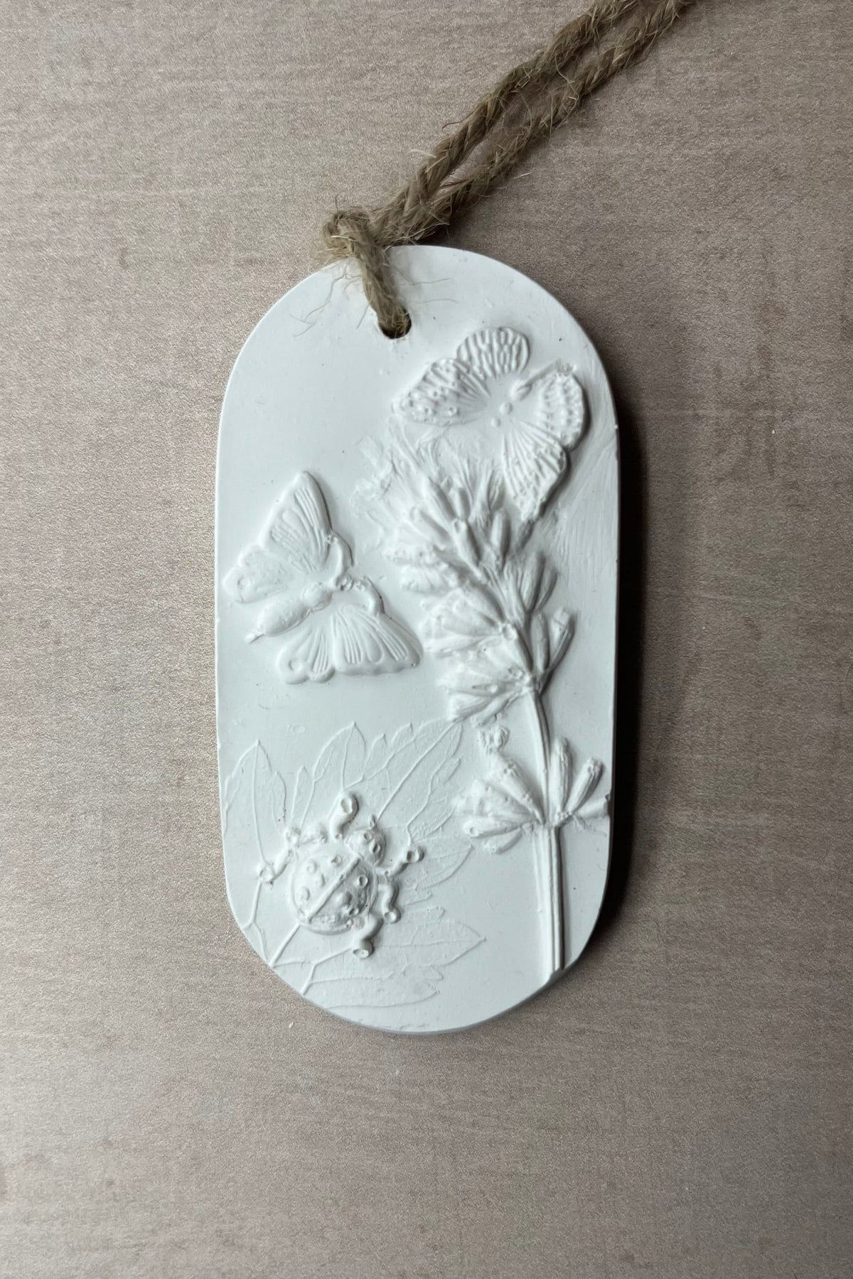 Small Ladybird and Butterflies Botanical Cast Fragrance Diffuser The Foxglove Tree